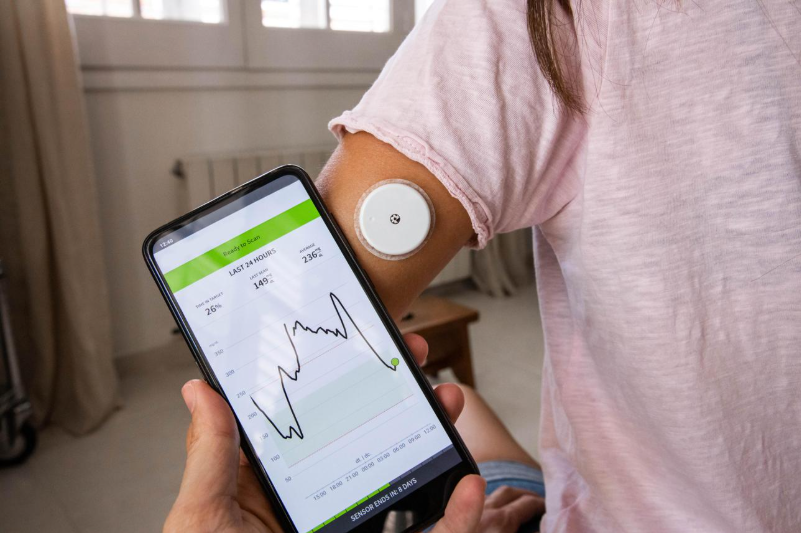 Continuous Glucose Monitoring May Help People With Type 2 Diabetes Improve Blood-Sugar Control